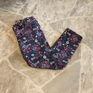 OshKosh B’Gosh girls blue & pink floral skinny jeans girls Size 5
